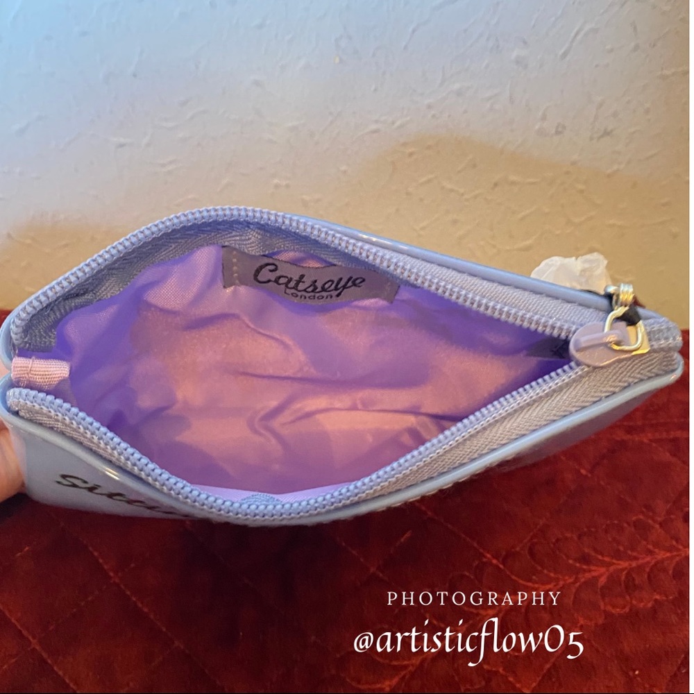 NEW! Sitting Pretty By Catseye London Cosmetic Bag - Picture 5 of 8